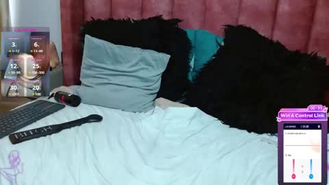 Snapshot of jolie_maria chatting on February 1, 5:05 pm Jolie Mara online show from February 1, 5:05 pm
