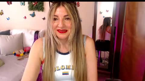 Jolie Mature online show from June 19, 8:34 pm