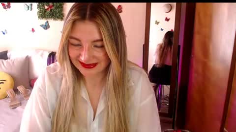 Jolie Mature online show from June 20, 7:38 pm