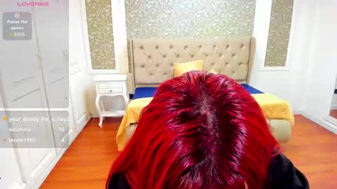 Snapshot of jolie_price chatting on March 10, 7:32 am Jolie price online show from March 10, 7:32 am