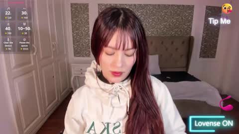 Jolie price  online show from December 2, 3:01 am