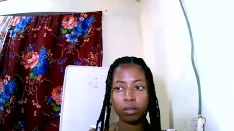 joliekah27 online show from January 18, 9:34 pm