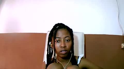 joliekah27 online show from February 20, 11:09 am