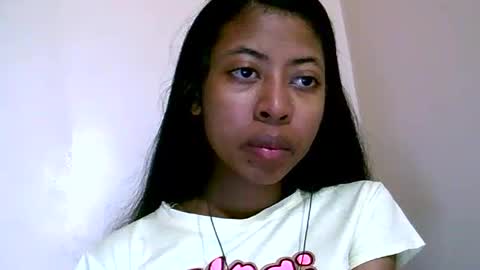 joliekah27 online show from June 16, 8:28 am