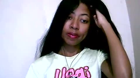 joliekah27 online show from June 16, 8:44 pm