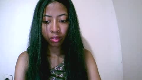joliekah27 online show from July 8, 8:02 pm