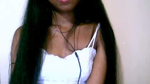 joliekah27 online show from July 11, 9:16 pm