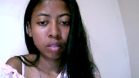 joliekah27 online show from July 14, 11:32 pm