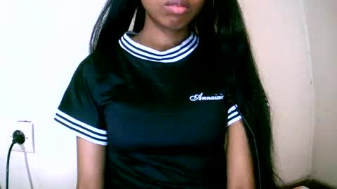 joliekah27 online show from July 31, 11:31 am