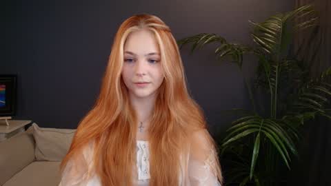 Polly  online show from January 16, 3:23 am