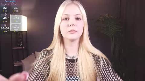 Polly  online show from February 5, 8:41 am