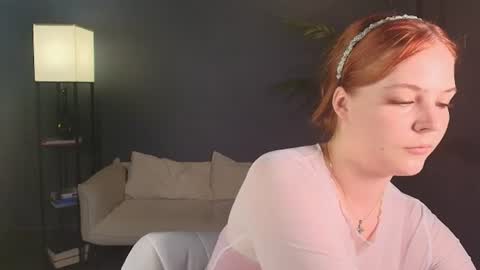 Polly  online show from June 30, 3:13 pm