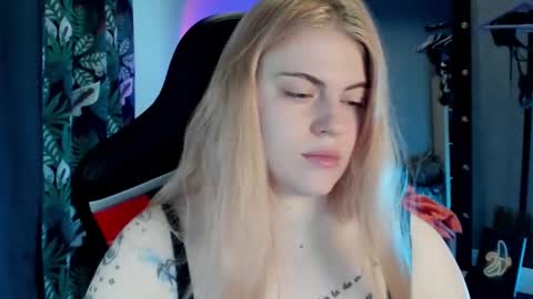 Jolly online show from February 1, 2:47 am