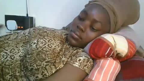 jollynabeb online show from September 26, 7:18 pm