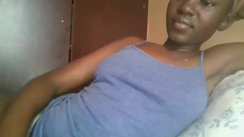 Snapshot of jollynabeb chatting on February 16, 11:28 am jollynabeb online show from February 16, 11:28 am