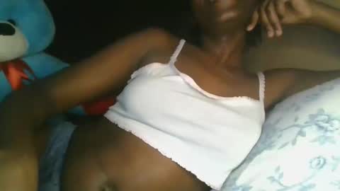 Snapshot of jollynabeb chatting on February 19, 8:27 pm jollynabeb online show from February 19, 8:27 pm