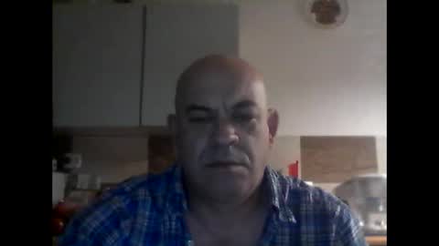 jolmasz30 online show from April 2, 3:15 am