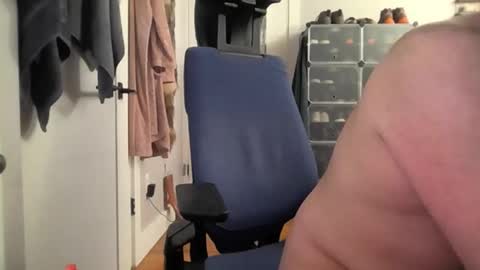 Snapshot of jomanf chatting on October 13, 8:47 am Mason online show from October 13, 8:47 am