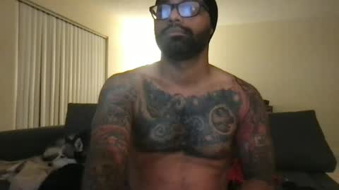 jon2h6k online show from July 4, 3:45 am