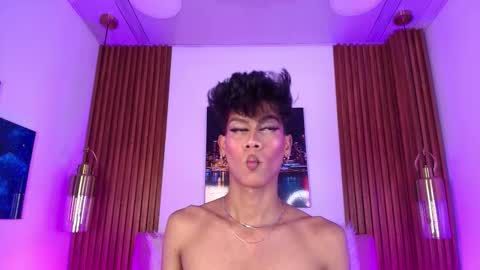 Jonas  online show from November 24, 3:39 am