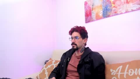 Snapshot of jonathan_sinn chatting on June 7, 3:54 am jonathan_sinn online show from June 7, 3:54 am