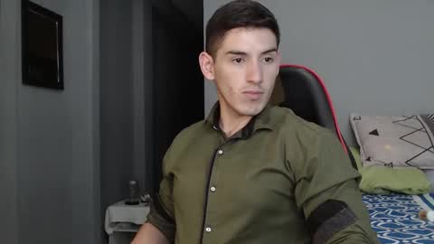 jonathancast08 online show from January 22, 6:20 pm