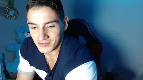 jonathancast08 online show from February 2, 1:41 pm