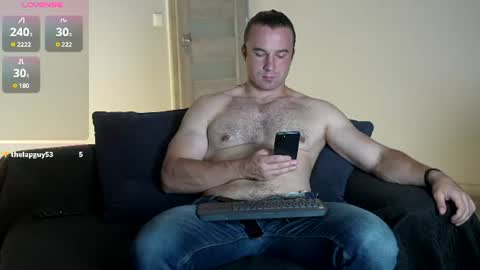 Snapshot of jonathanfranz123 chatting on July 31, 6:02 am jonathanfranz123 online show from July 31, 6:02 am