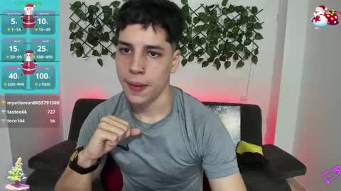 Instagram jonathanfit14 online show from December 12, 12:16 am