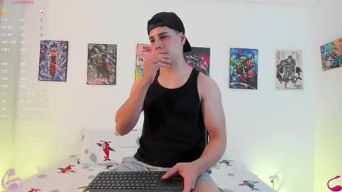 Instagram jonathanfit14 online show from March 3, 11:10 pm