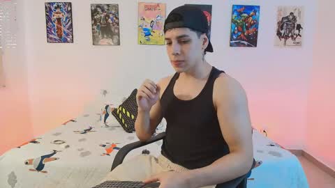 Snapshot of jonathanjoestar_ chatting on April 9, 9:31 pm Instagram jonathanfit14 online show from April 9, 9:31 pm