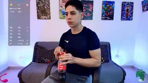 Instagram jonathanfit14 online show from July 5, 1:18 pm