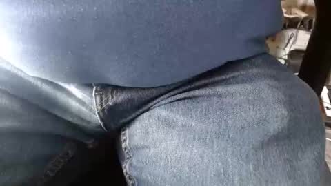 joncpics online show from October 16, 2:18 pm