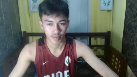 Snapshot of jonel_xx chatting on February 25, 12:26 pm jonel online show from February 25, 12:26 pm