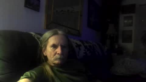 Snapshot of jonelvis6543 chatting on March 5, 11:06 am Jonelvis123456 online show from March 5, 11:06 am