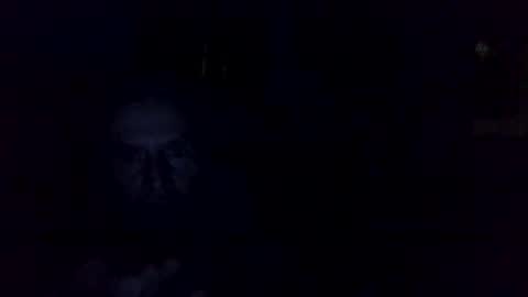 Snapshot of jonelvis6543 chatting on April 8, 11:43 am Jonelvis123456 online show from April 8, 11:43 am