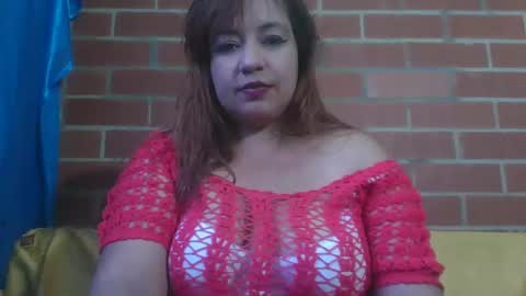 Snapshot of jones_scarlet chatting on February 17, 5:32 pm Scarlet online show from February 17, 5:32 pm