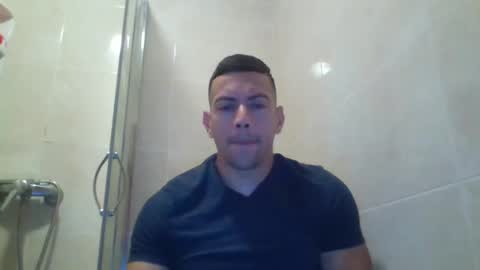 Jonhdoe22 online show from December 2, 6:52 am