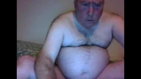 jonhjonh1980 online show from December 12, 6:25 am