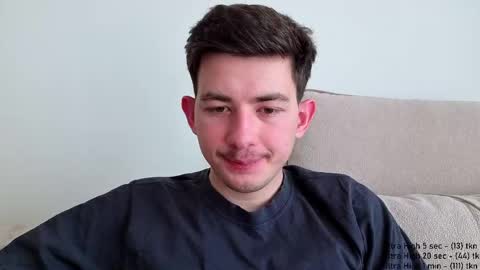 Snapshot of jonhy_merlin chatting on April 13, 11:05 am jonhy_merlin online show from April 13, 11:05 am