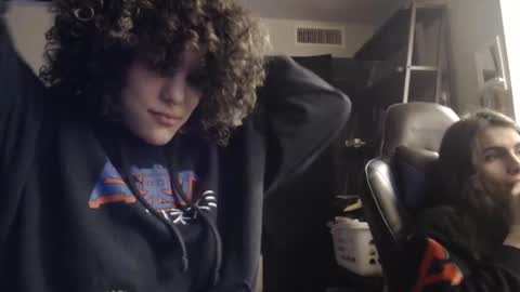 jonmessfan online show from December 14, 8:35 pm