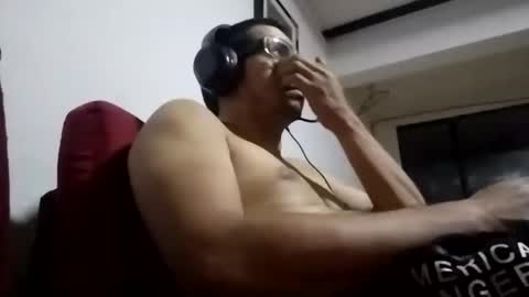 jonnasevanst online show from April 3, 1:14 am