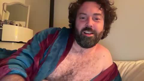 Snapshot of jonnyb9876 chatting on February 21, 10:00 pm jonnyb9876 online show from February 21, 10:00 pm