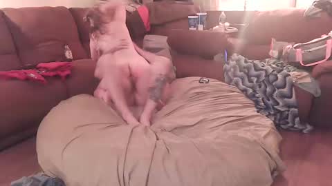 JayHungster xxx online show from October 31, 8:54 pm