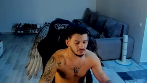 jonnyporn1 online show from December 19, 12:39 am