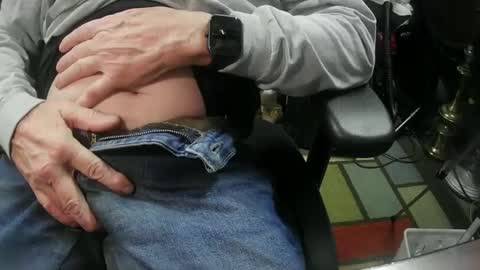 jonsexy1958 online show from December 29, 11:39 pm