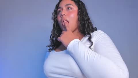 Snapshot of jonsonclarisaa chatting on November 23, 6:02 am Eilivbr online show from November 23, 6:02 am