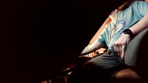 Snapshot of jontn_swift chatting on November 10, 5:28 am Jonathon Swift online show from November 10, 5:28 am