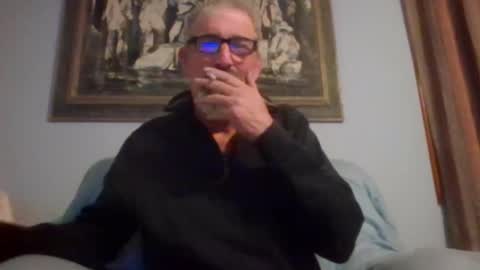 Snapshot of jony_five chatting on February 18, 2:18 am Jon online show from February 18, 2:18 am