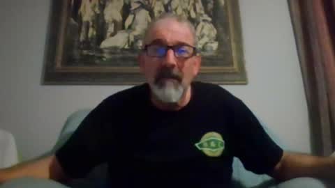 Snapshot of jony_five chatting on March 29, 2:11 am Jon online show from March 29, 2:11 am